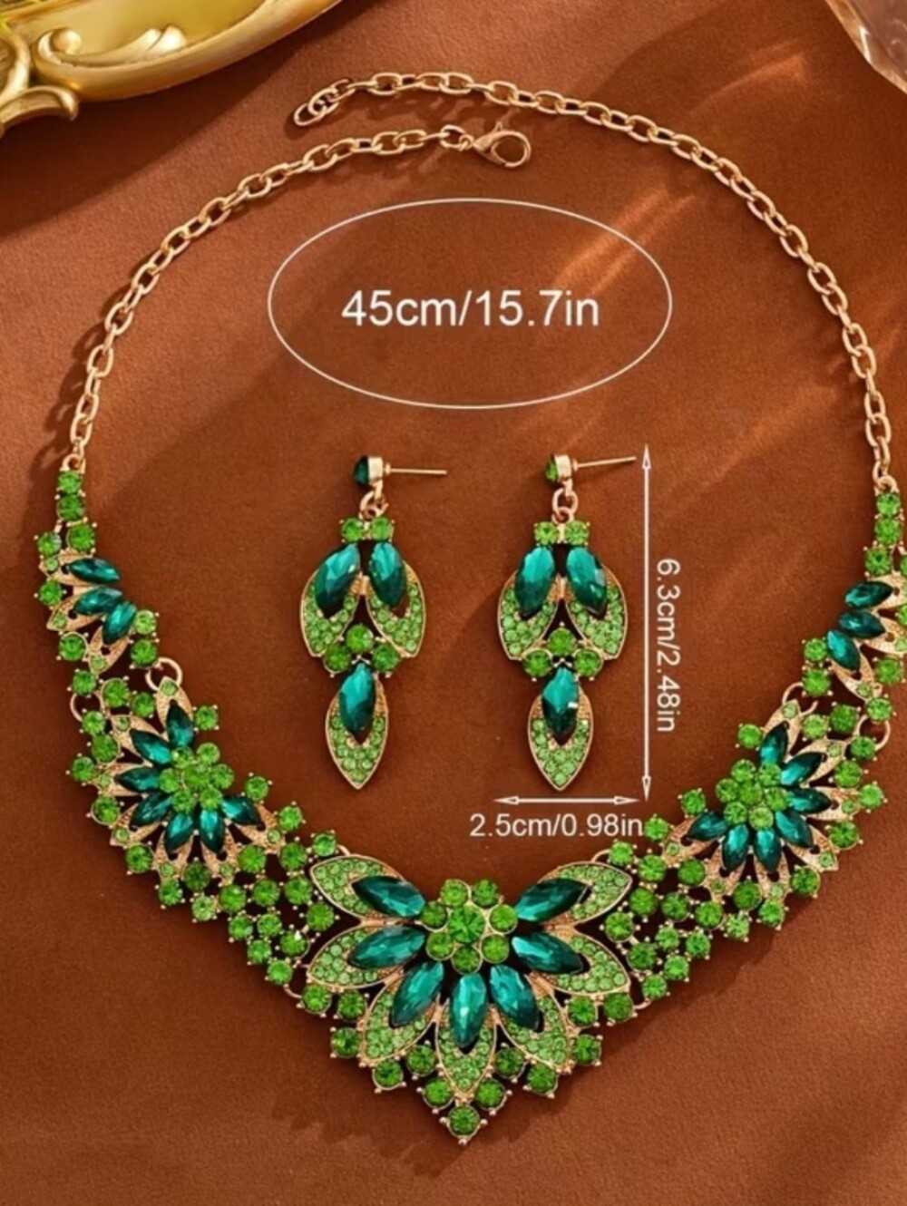 Elegant Green Crystal Statement Necklace and Earring Set - Picture 2 of 3